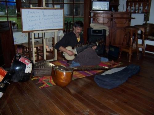clinica 2009 musica india 01