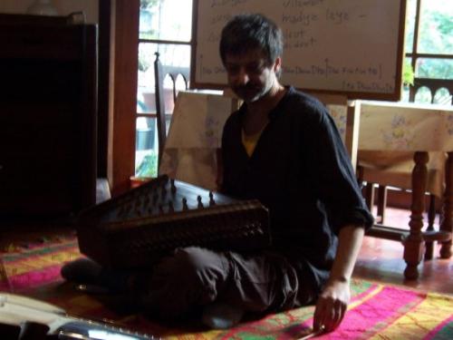 clinica 2009 musica india 04